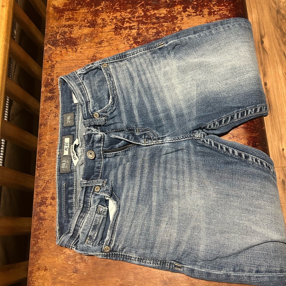 BKE Women's Straight Leg Jeans in Classic Blue